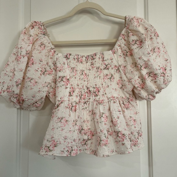 English Factory Feminine Blush Floral Bohemian Puff Sleeve Blouse - Picture 10 of 16